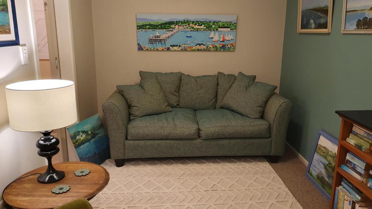 The Tin Hut Apartment เบลนิม ภายนอก รูปภาพ